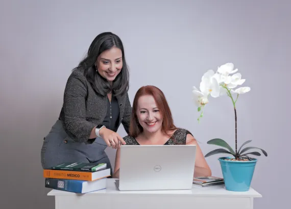 O que uma advogada especialista em direito médico e odontológico faz?