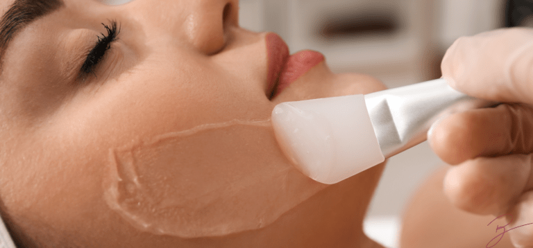 Condenação de dermatologista: aplicação de ácido tricloroacético leva a danos morais e estéticos